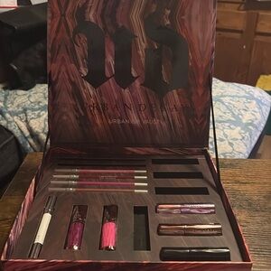 Urban Decay Urban Lip Vault